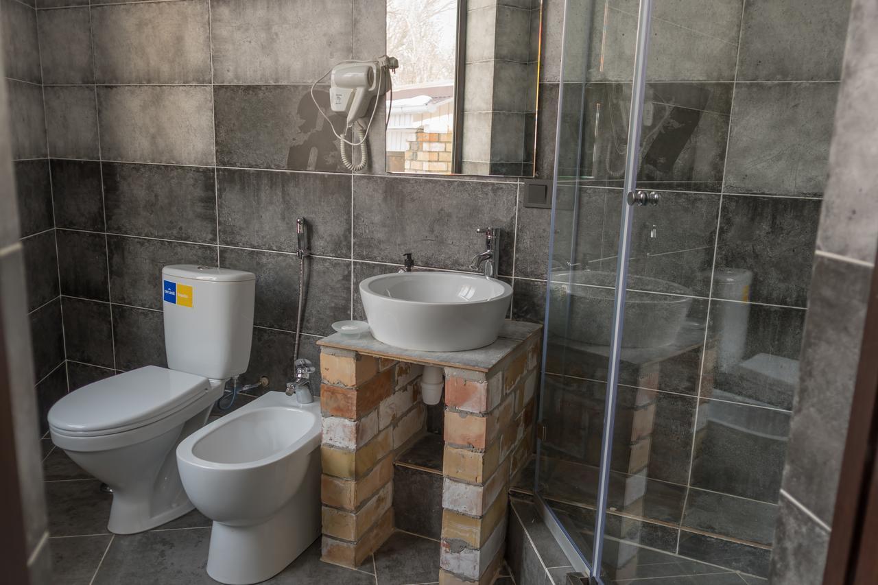Гостевой дом Home Guest Residence Бишкек Экстерьер фото