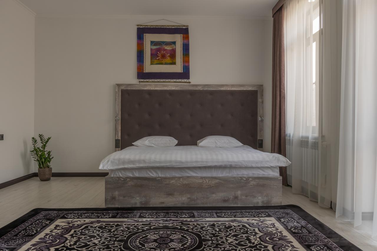 Гостевой дом Home Guest Residence Бишкек Номер фото